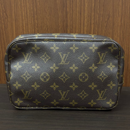 Louis Vuitton Trousse cosmétique 23
