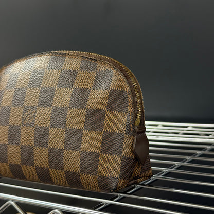 Louis Vuitton Trousse cosmétique 16 CA0036