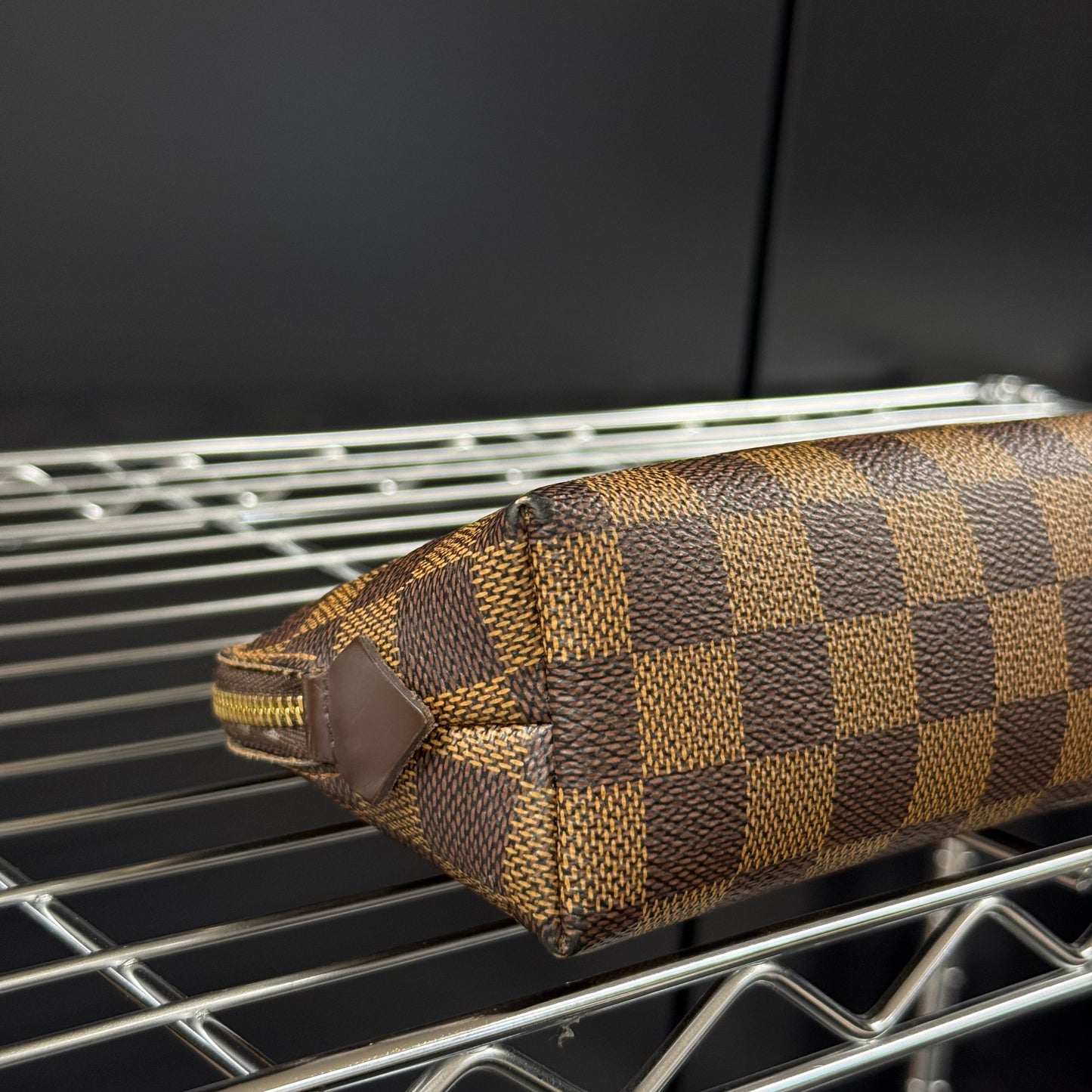 Louis Vuitton Trousse cosmétique 16 CA0036