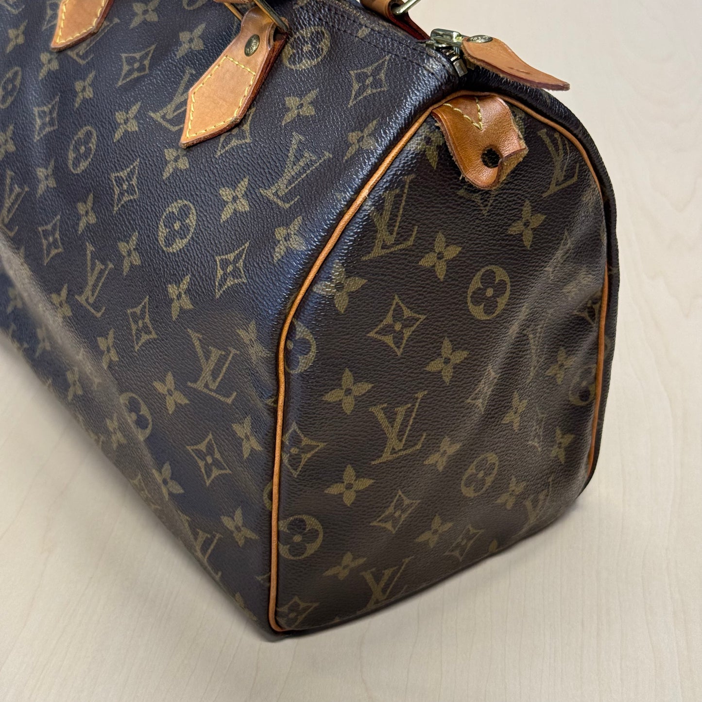 Louis Vuitton Speedy 30 TH0051