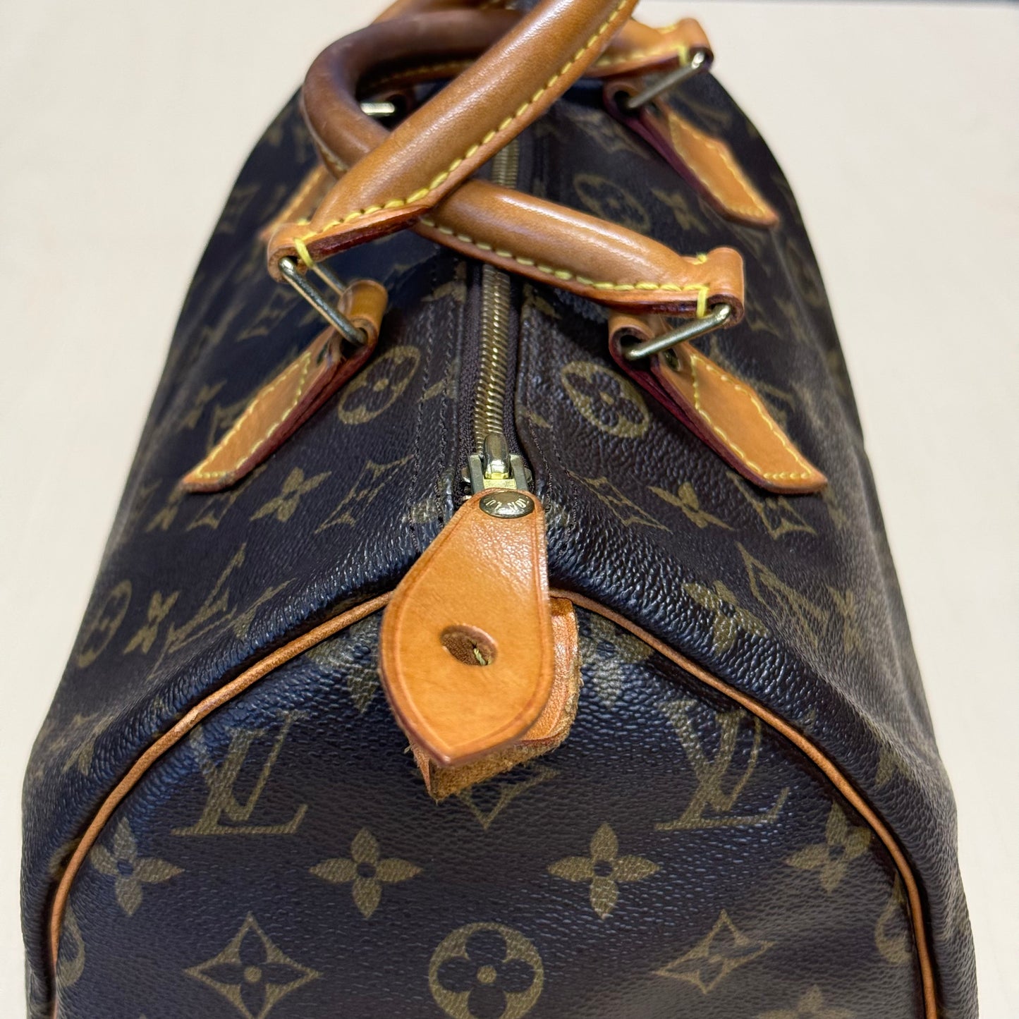 Louis Vuitton Speedy 30 TH0051