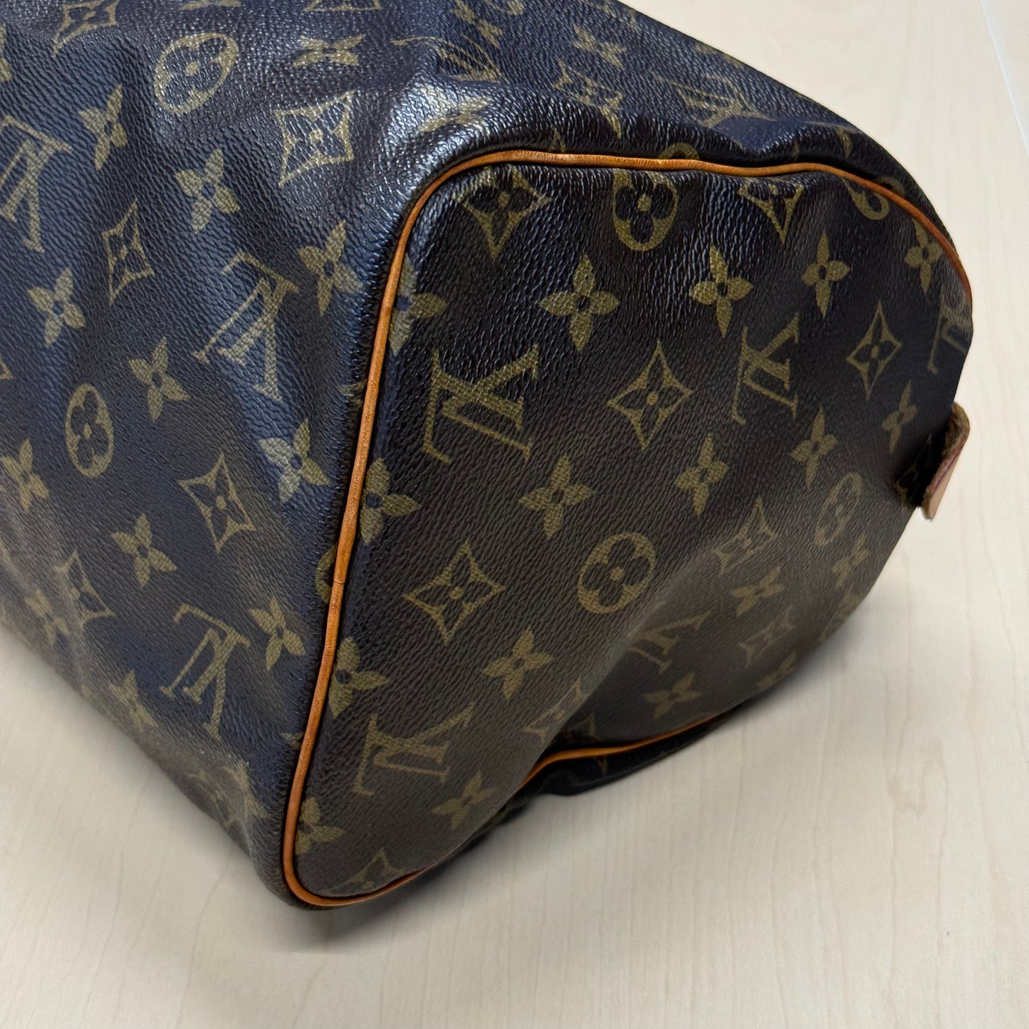 Louis Vuitton Speedy 30 TH0051