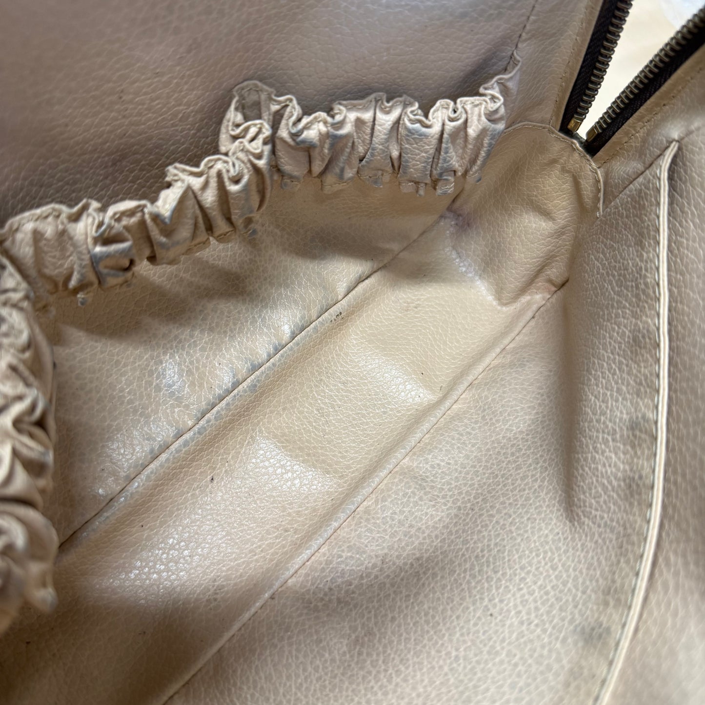 Louis Vuitton Trousse cosmétique 873TH