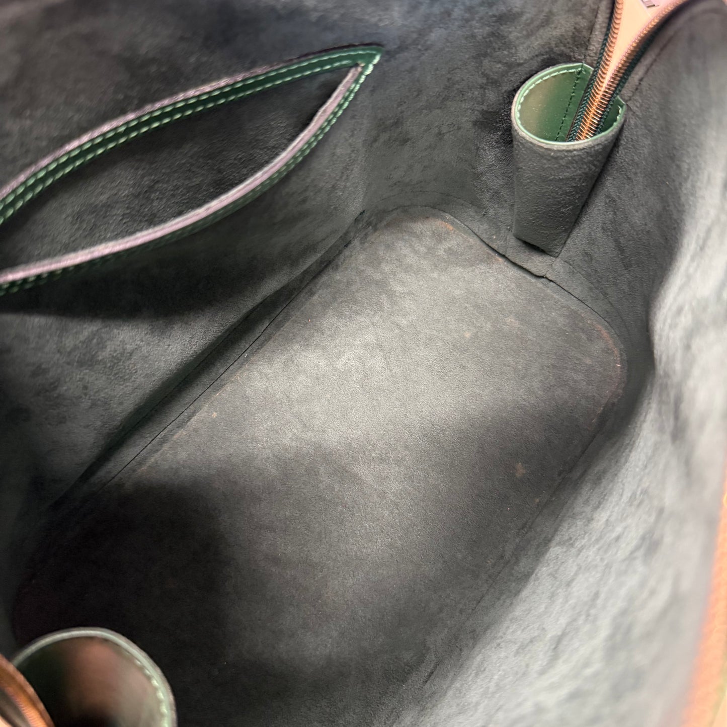 Louis Vuitton Alma AR0947