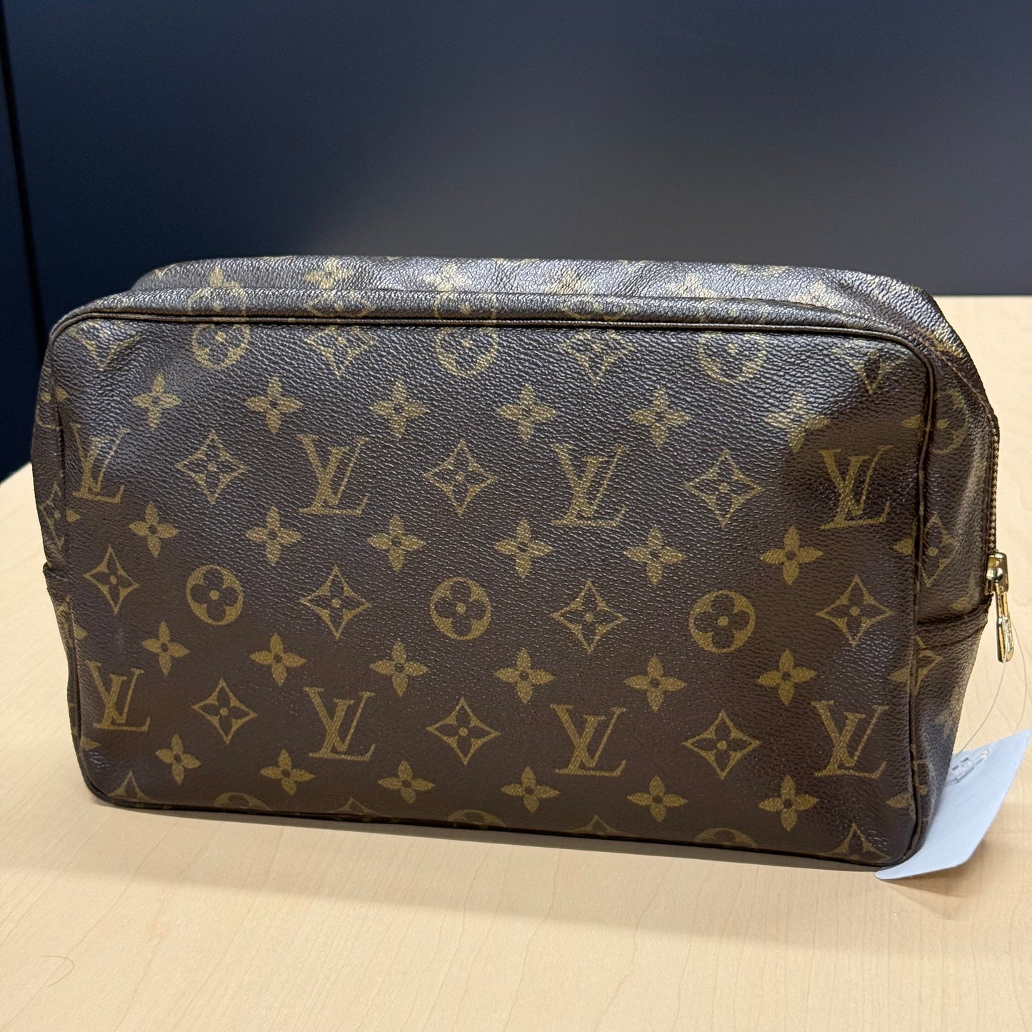 Louis Vuitton Trousse Cosmétique 884NO