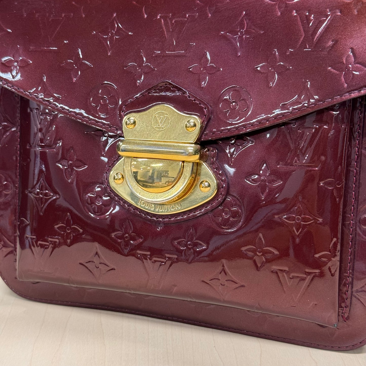 Louis Vuitton Mirada