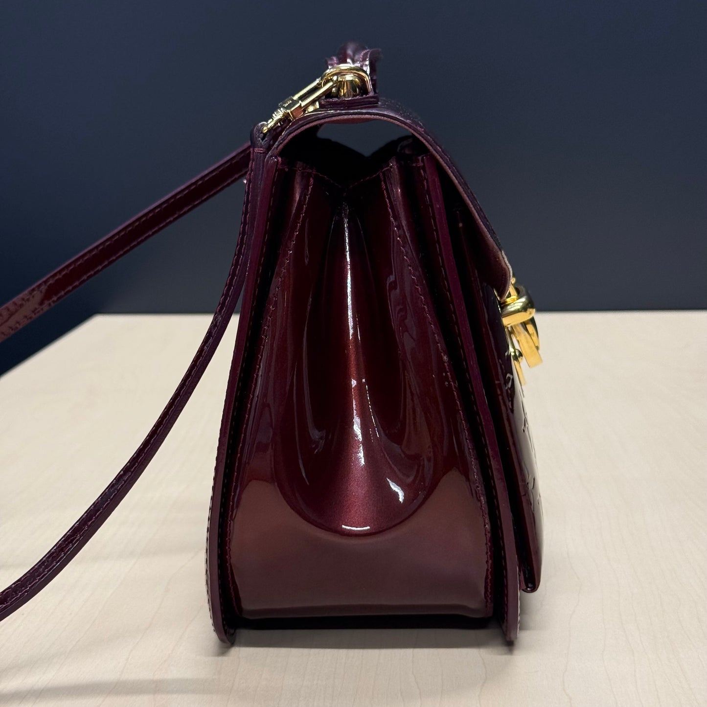 Louis Vuitton Mirada