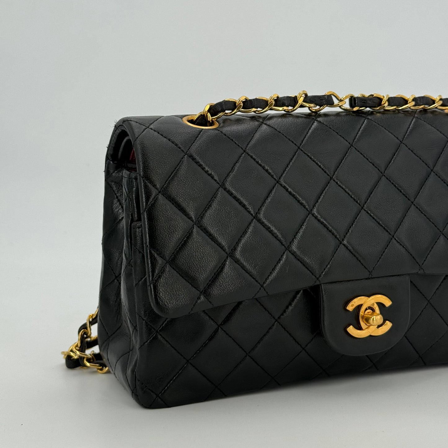 Chanel Classique 11.12