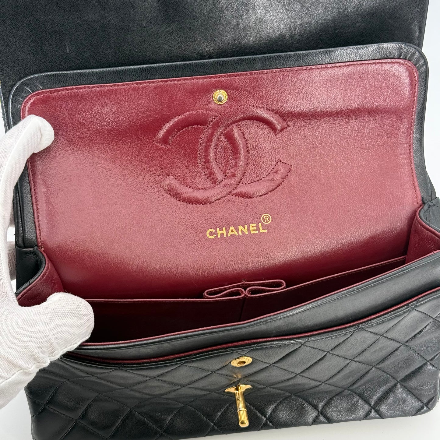 Chanel Classique 11.12