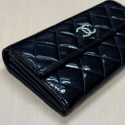 Chanel Portefeuille Long vernis