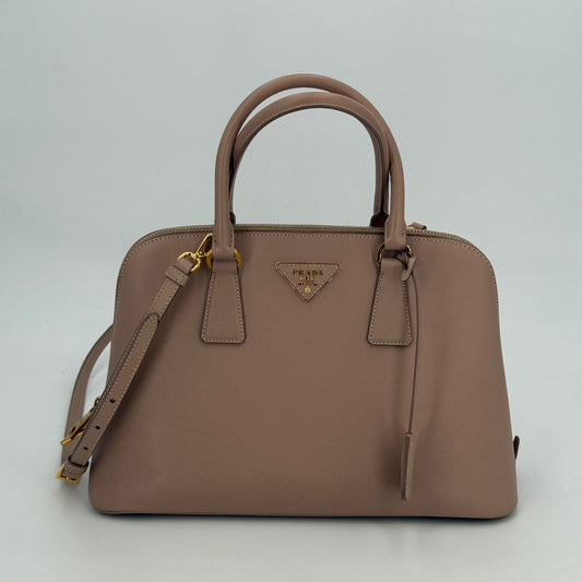 Prada Promenade