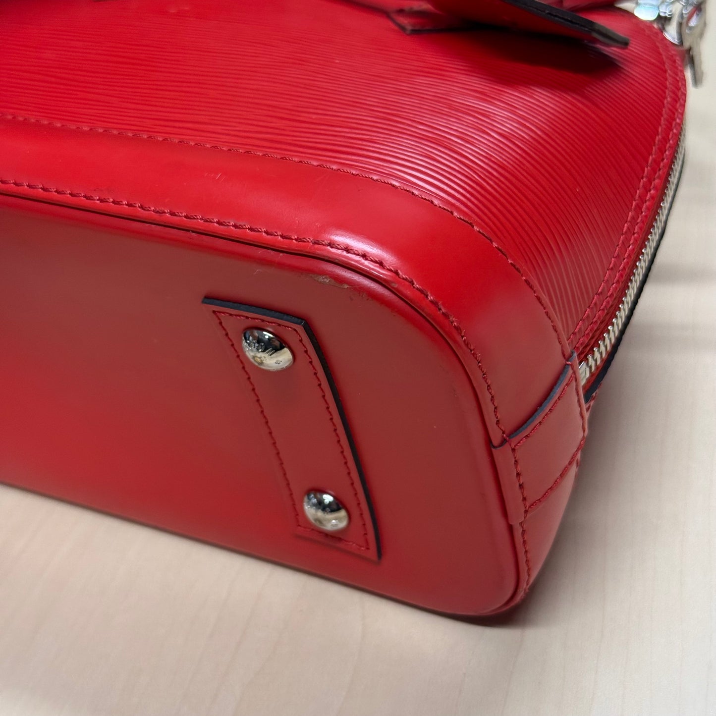 Louis Vuitton Alma BB