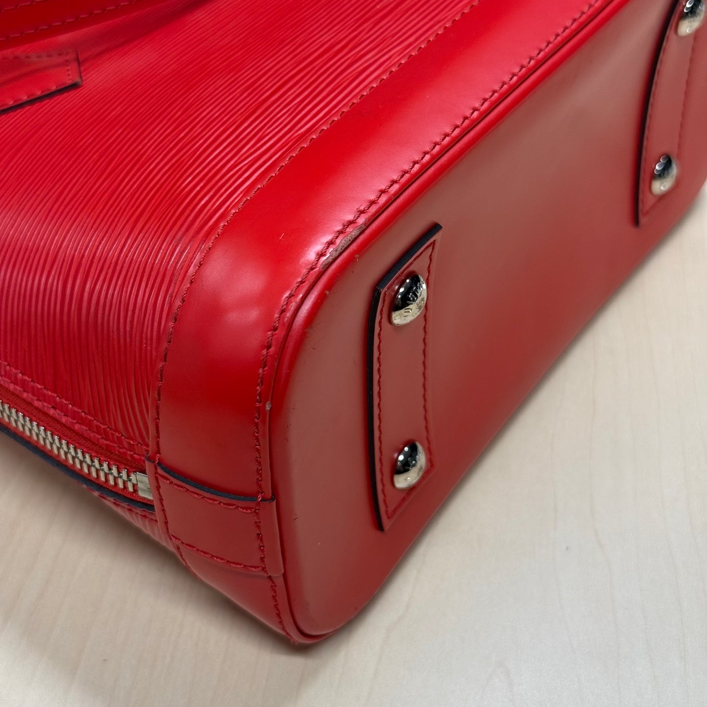 Louis Vuitton Alma BB