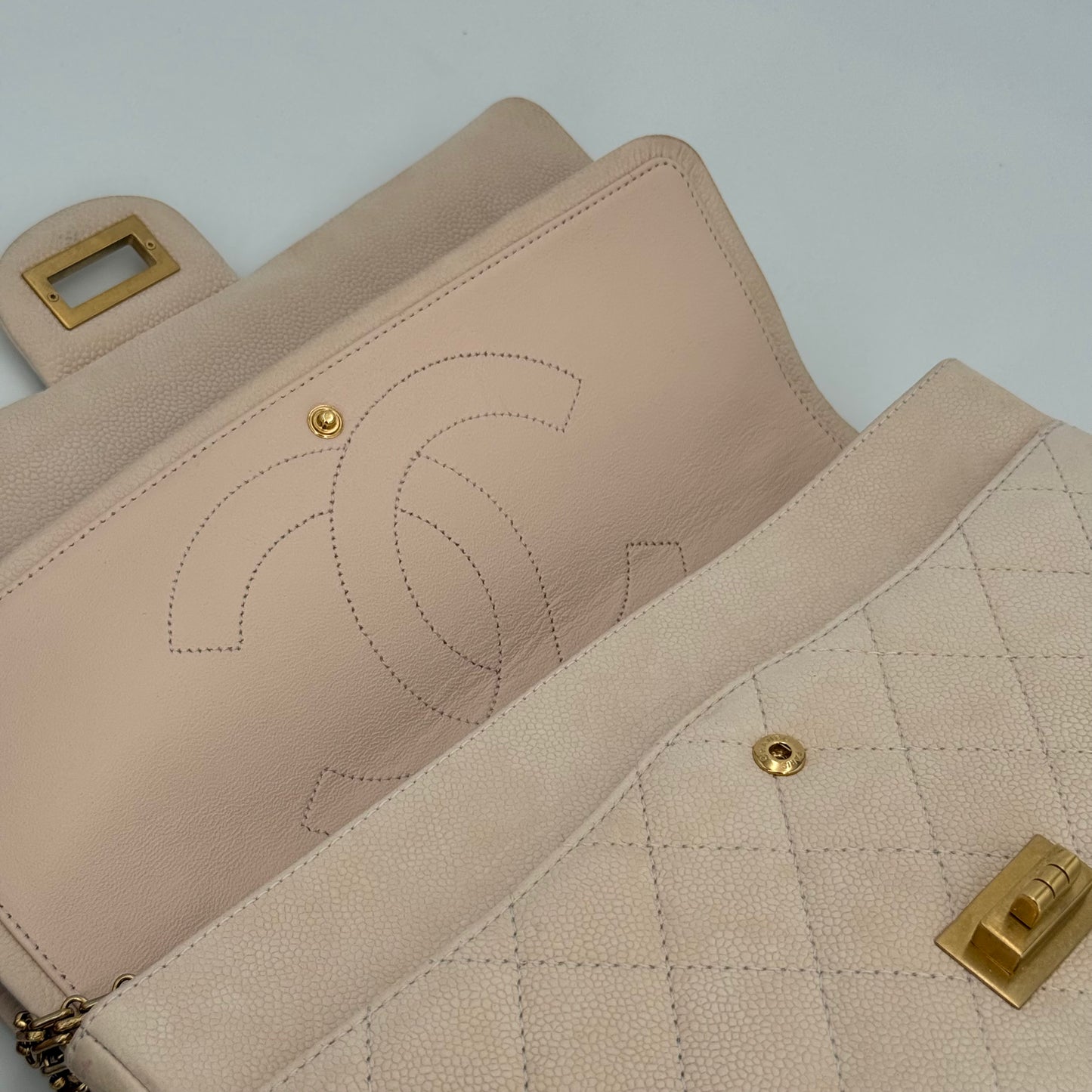 Chanel 2.55