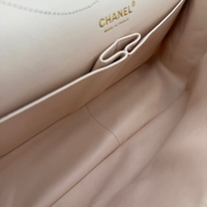 Chanel 2.55