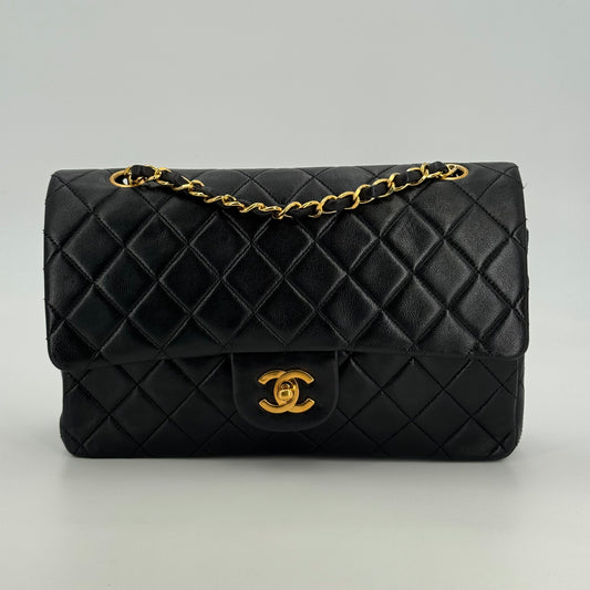 Chanel Classique 11.12