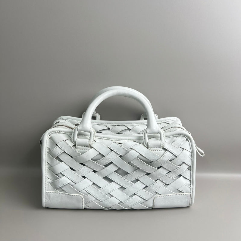 Loewe Amazona