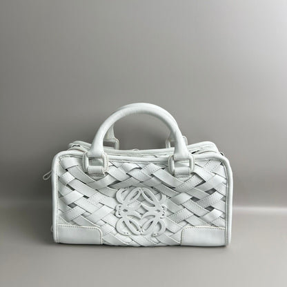Loewe Amazona
