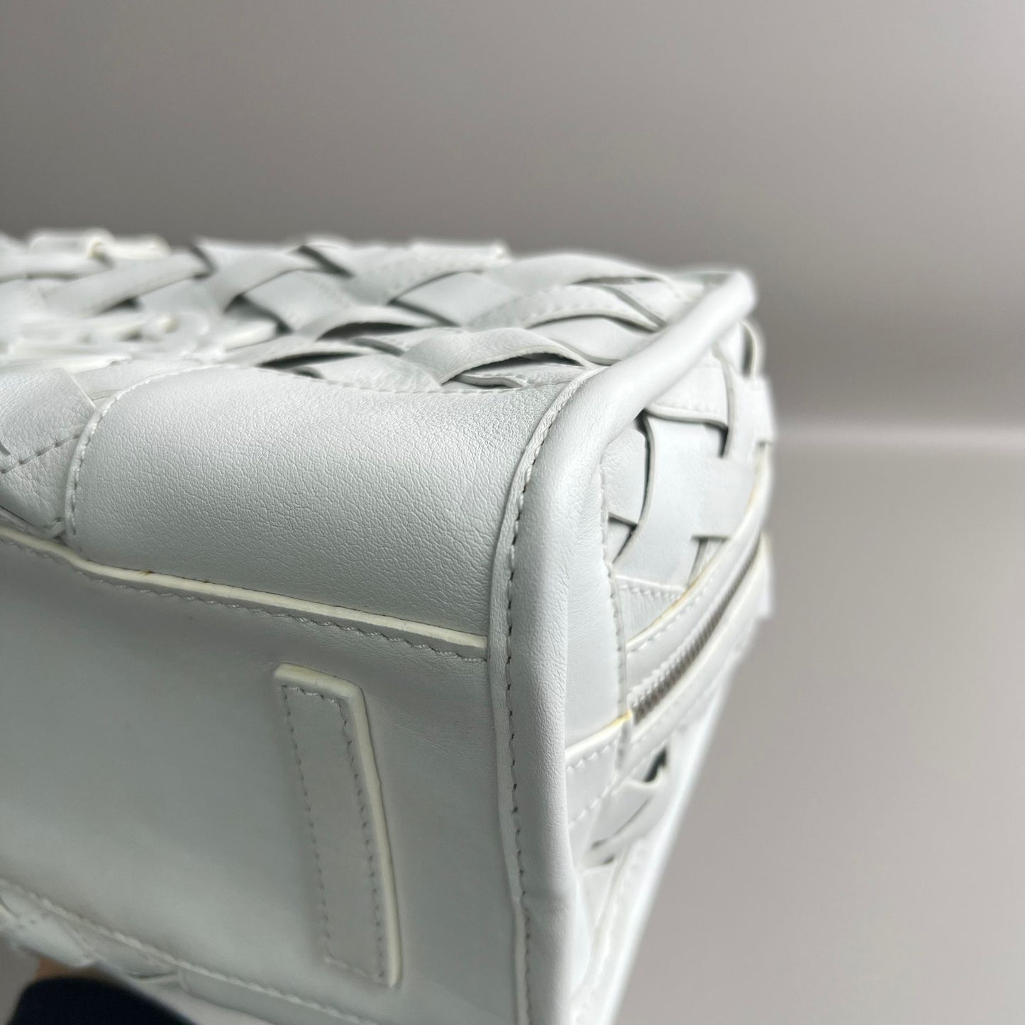 Loewe Amazona