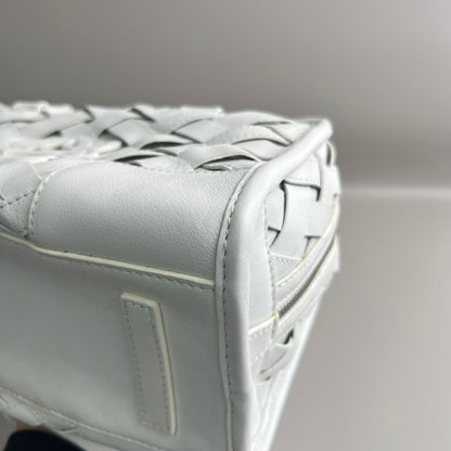 Loewe Amazona