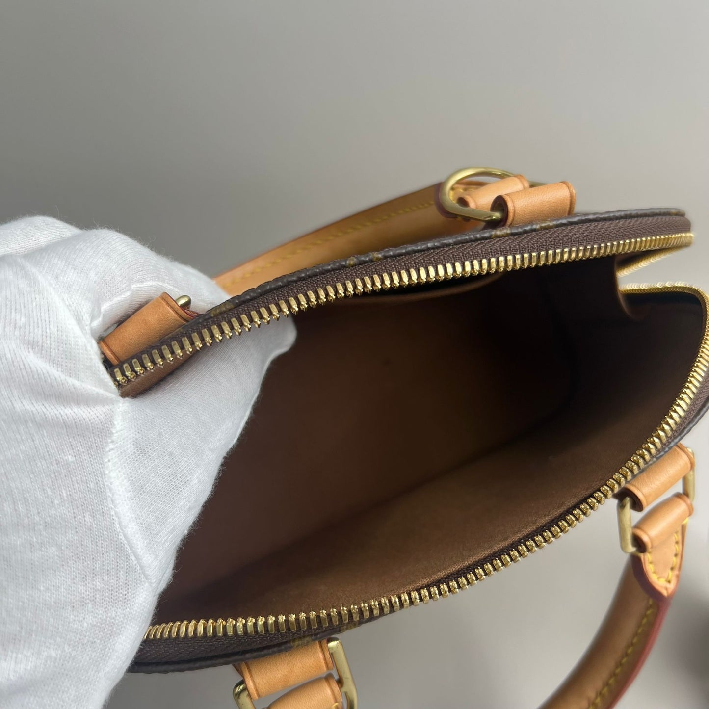 Louis Vuitton Alma BB