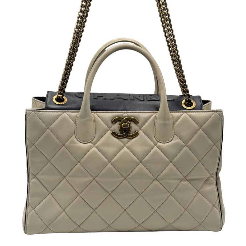 Chanel Portobello
